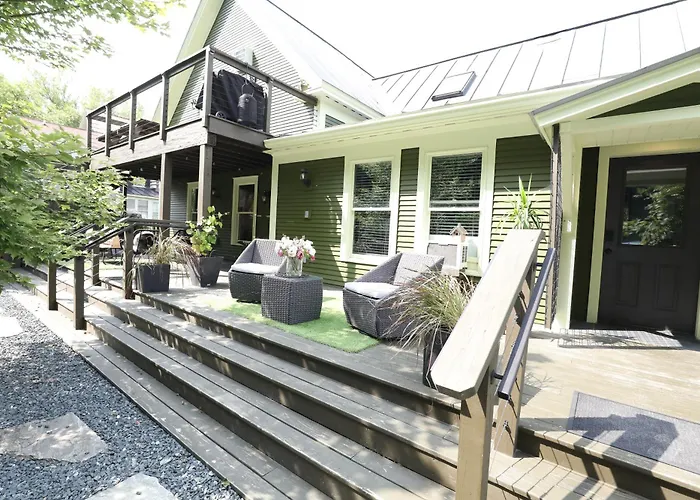 Stay At Jimmy'S Woodstock